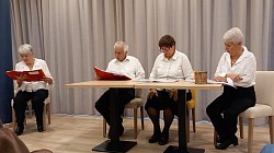 De gauche à droite : Marie-Hélène GENDEK, Achille TRAVERS, Micheline MOREAU, Jocelyne GRISARD